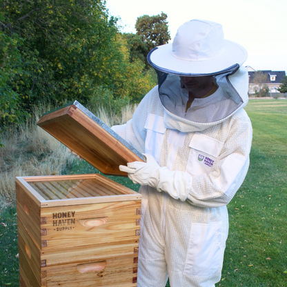 Ventilated Beekeeping Suit